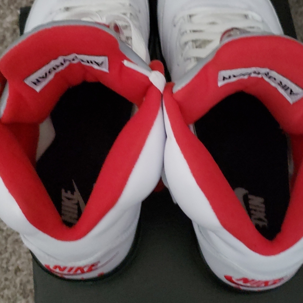 Jordan 5 fire red - Picture 3 of 5